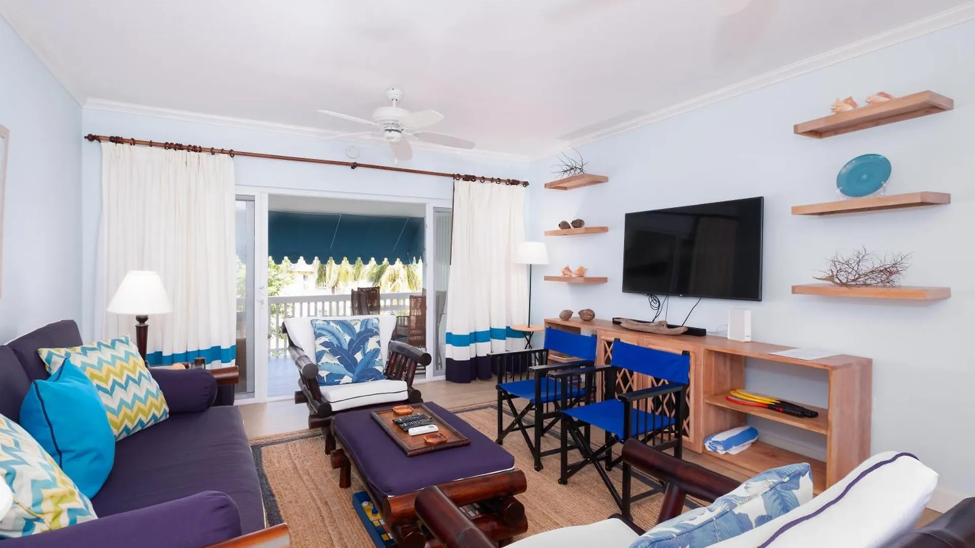 Jamaica Time Driftwood At Sea Palms 3Br 3Ba Condo In Ocho Rios With Pool And Beach Front With Views Only 10 Mins From Ochi Intl Airport Direct Flight From Miami St Mary Apartment