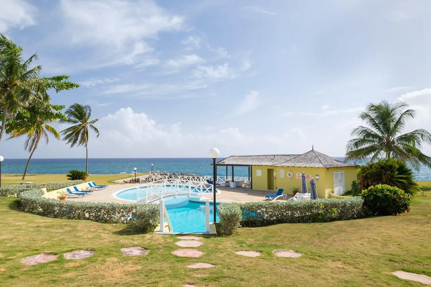 Jamaica Time Driftwood At Sea Palms 3Br 3Ba Condo In Ocho Rios With Pool And Beach Front With Views Only 10 Mins From Ochi Intl Airport Direct Flight From Miami St Mary 0*,  Jamaica