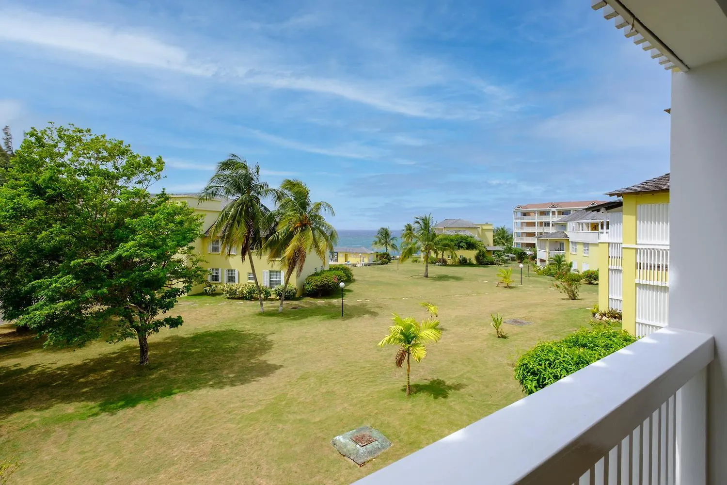 Jamaica Time Driftwood At Sea Palms 3Br 3Ba Condo In Ocho Rios With Pool And Beach Front With Views Only 10 Mins From Ochi Intl Airport Direct Flight From Miami St Mary Apartment